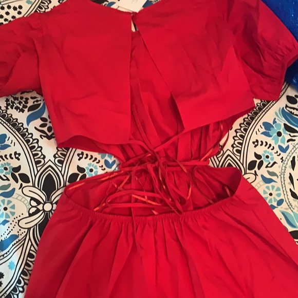 Zara Red Short Puff Sleeve Open back Midi Dress - Picture 13 of 13